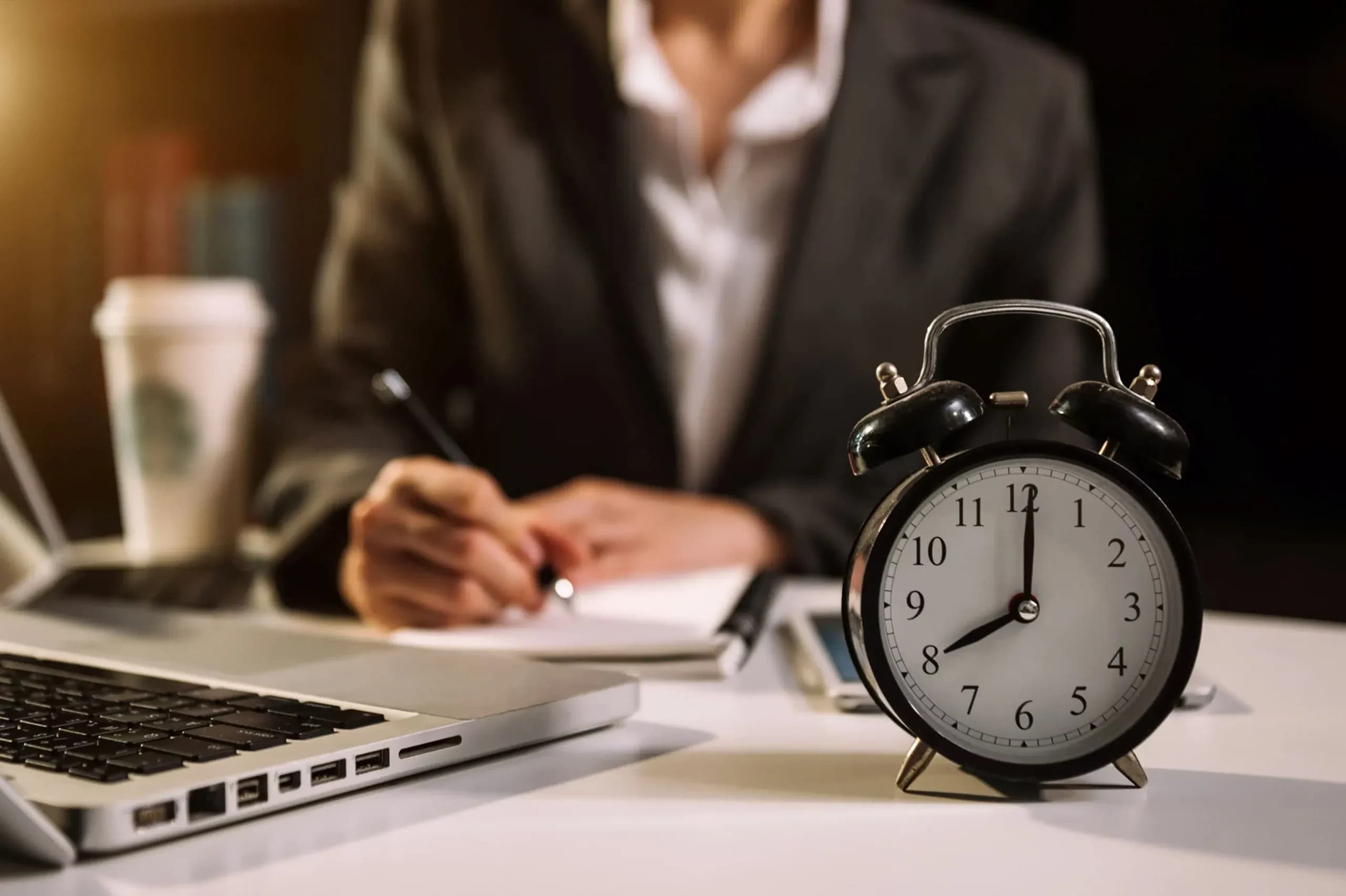 El nuevo registro horario «no debería tardar mucho más»